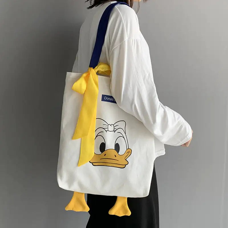 Single-Shoulder Donald Duck